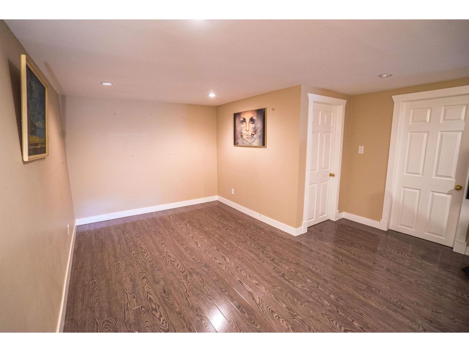 9420 157 Street, Surrey, BC - Indoor Photo Showing Other Room