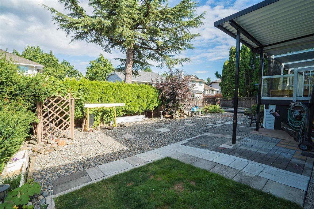 9420 157 Street, Surrey, BC - Outdoor