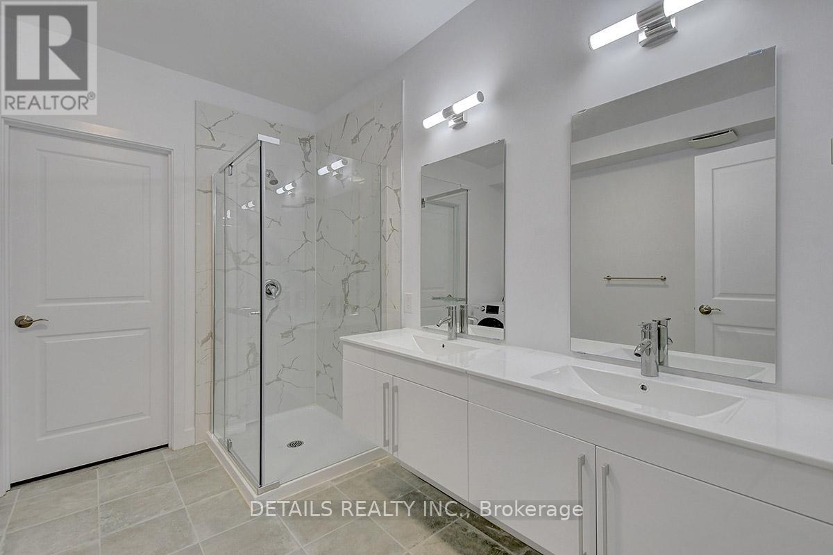 B - 285 B Montfort Street, Ottawa, ON - Indoor Photo Showing Bathroom