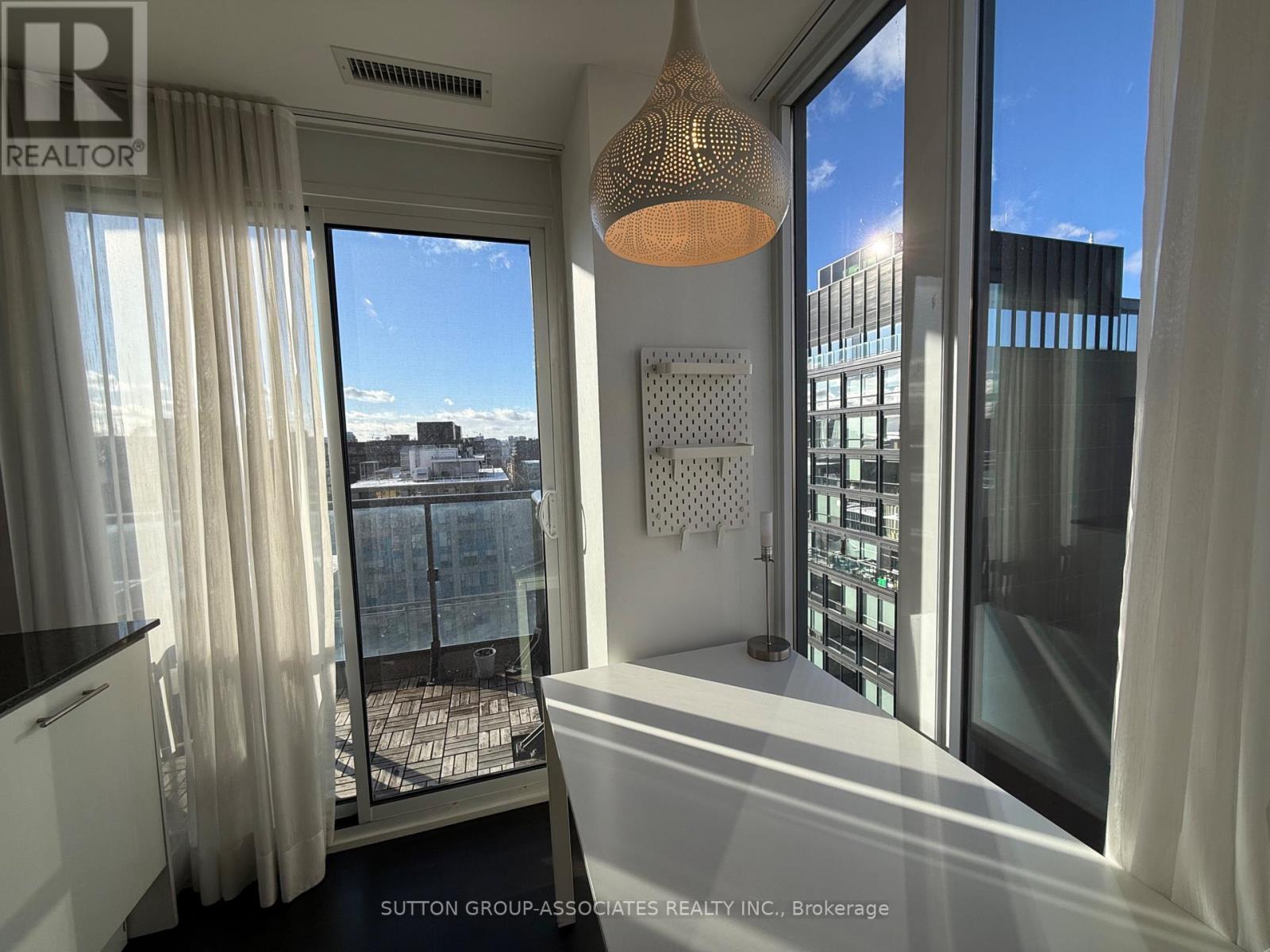 1608 - 435 Richmond Street W, Toronto, ON - Indoor Photo Showing Other Room