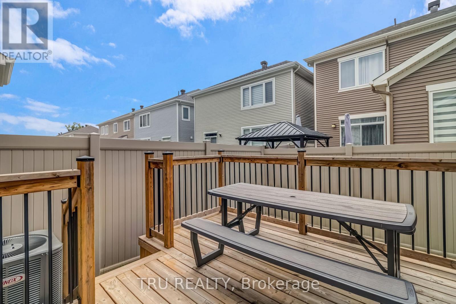 20 Coppermine Street, Ottawa, ON - Outdoor With Deck Patio Veranda With Exterior