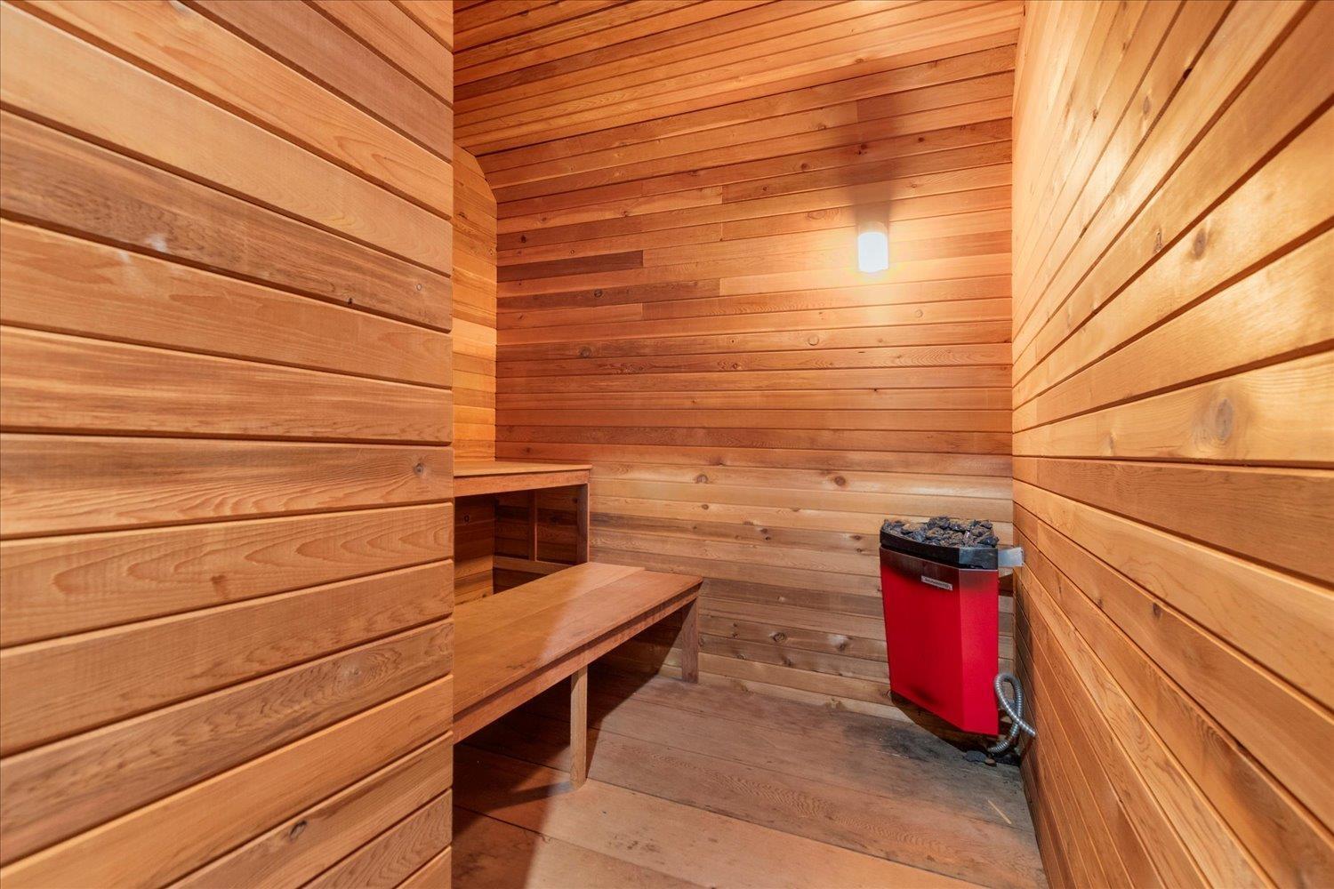 44465 Eena Drive|Sardis South, Sardis, BC - Indoor Photo Showing Other Room