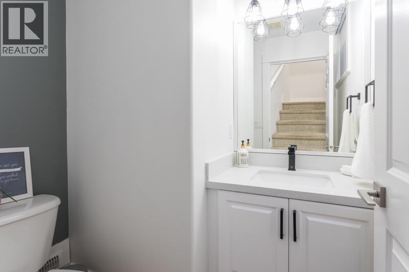 6 13160 Princess Street, Richmond, BC - Indoor Photo Showing Bathroom