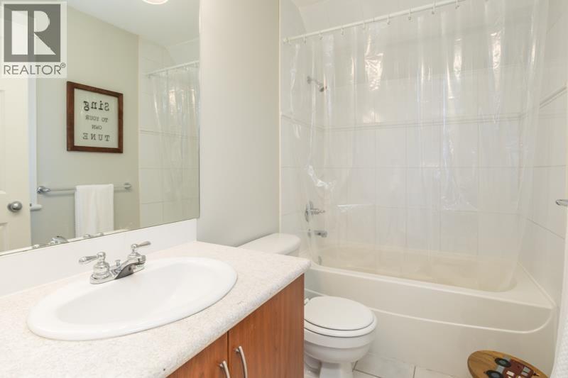 6 13160 Princess Street, Richmond, BC - Indoor Photo Showing Bathroom