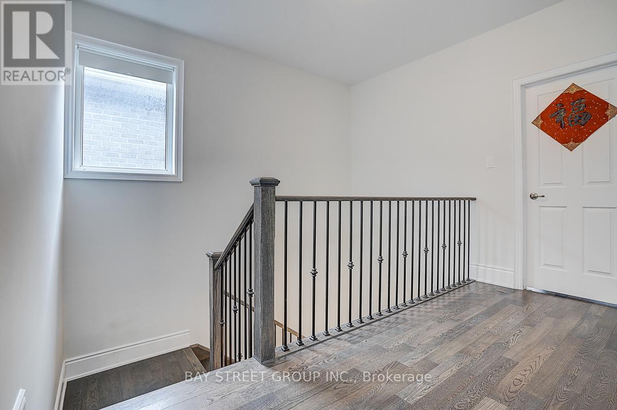 19 Nigh Drive, Markham, ON - Indoor Photo Showing Other Room