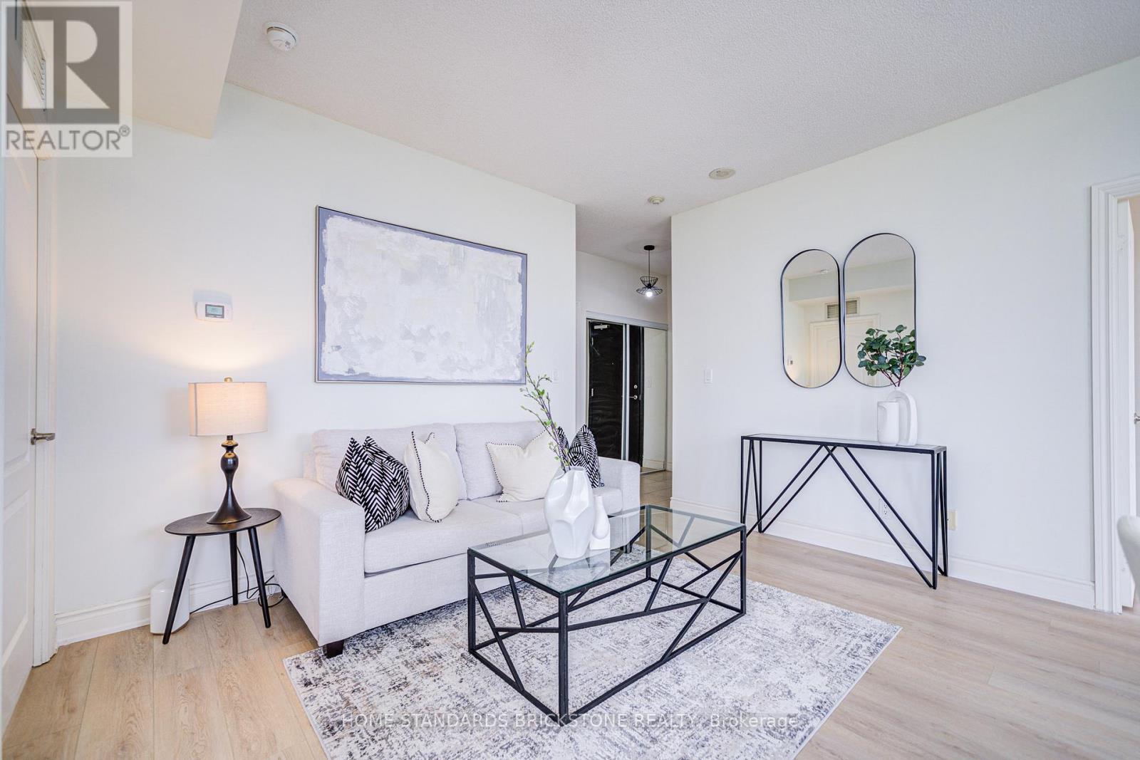 1106 - 1105 Leslie Street, Toronto, ON - Indoor