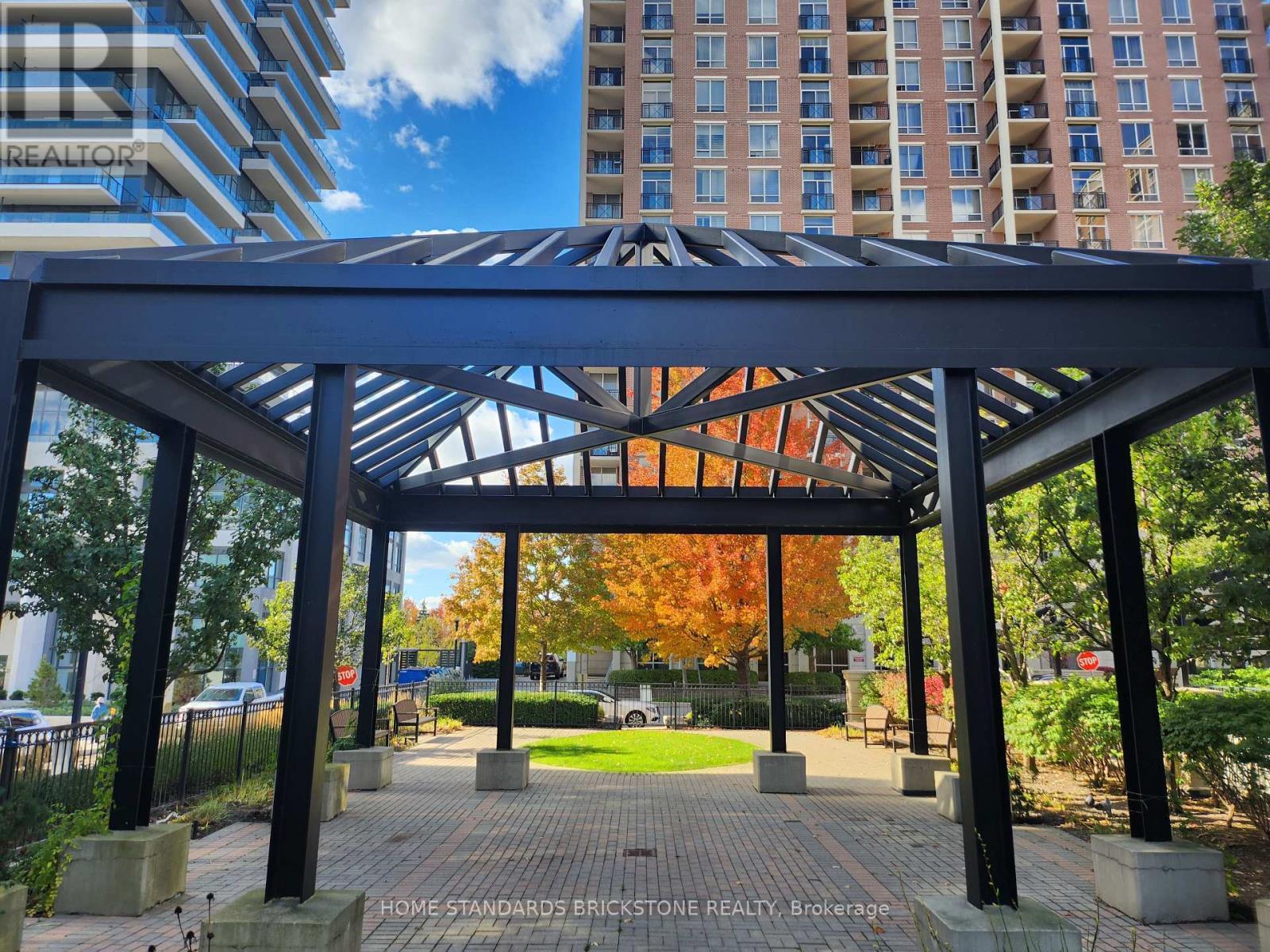 1106 - 1105 Leslie Street, Toronto, ON - Outdoor