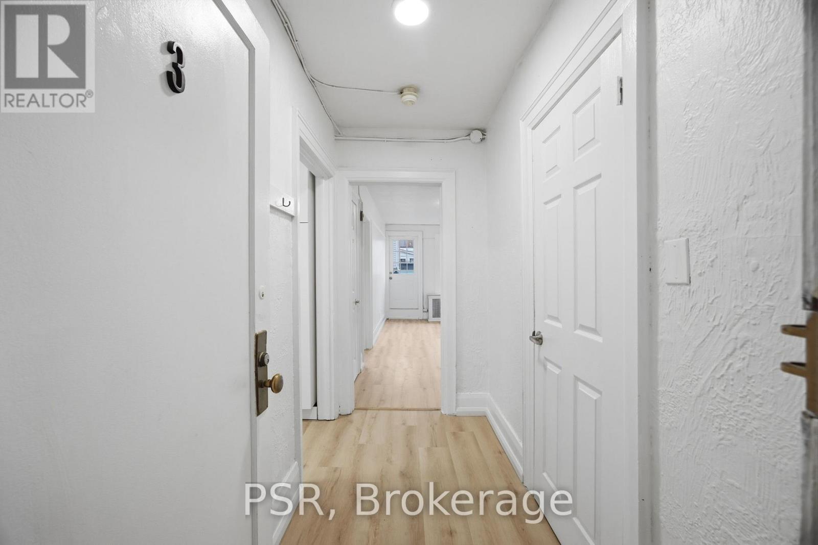 3 - 197 Roncesvalles Avenue, Toronto, ON