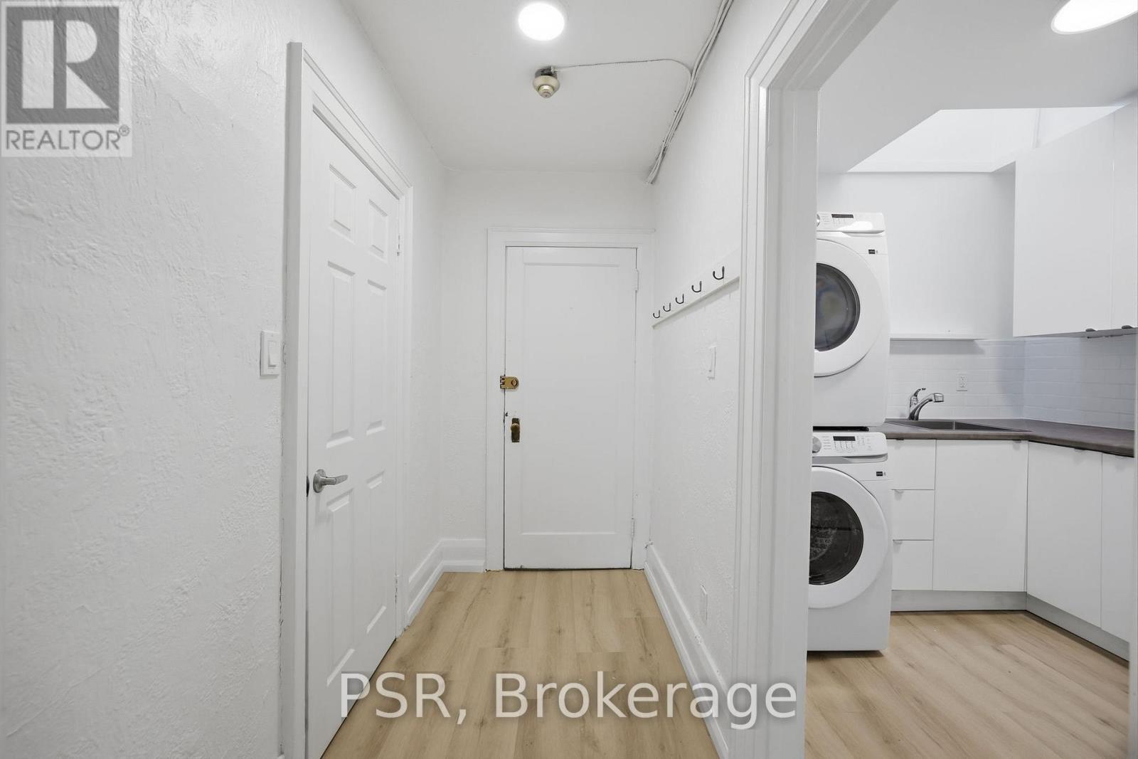 3 - 197 Roncesvalles Avenue, Toronto, ON