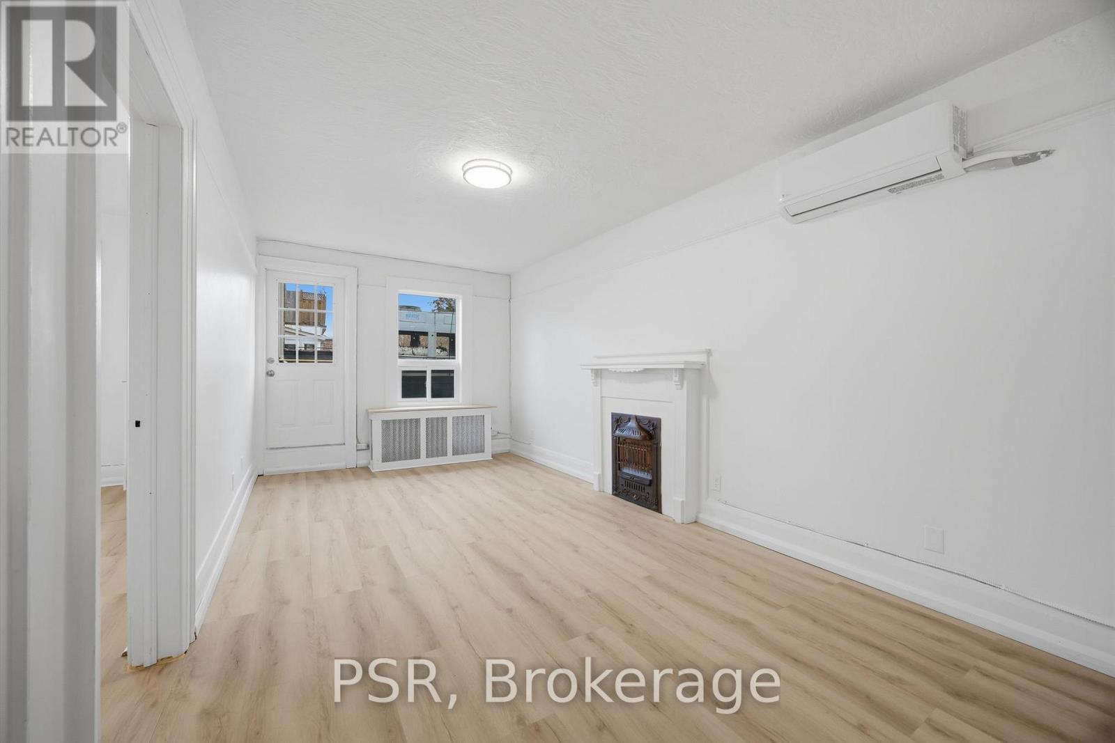 3 - 197 Roncesvalles Avenue, Toronto, ON