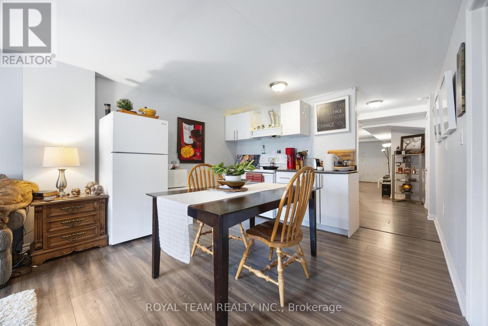 218 Richardson Crescent, Bradford West Gwillimbury, ON - Indoor Photo Showing Dining Room