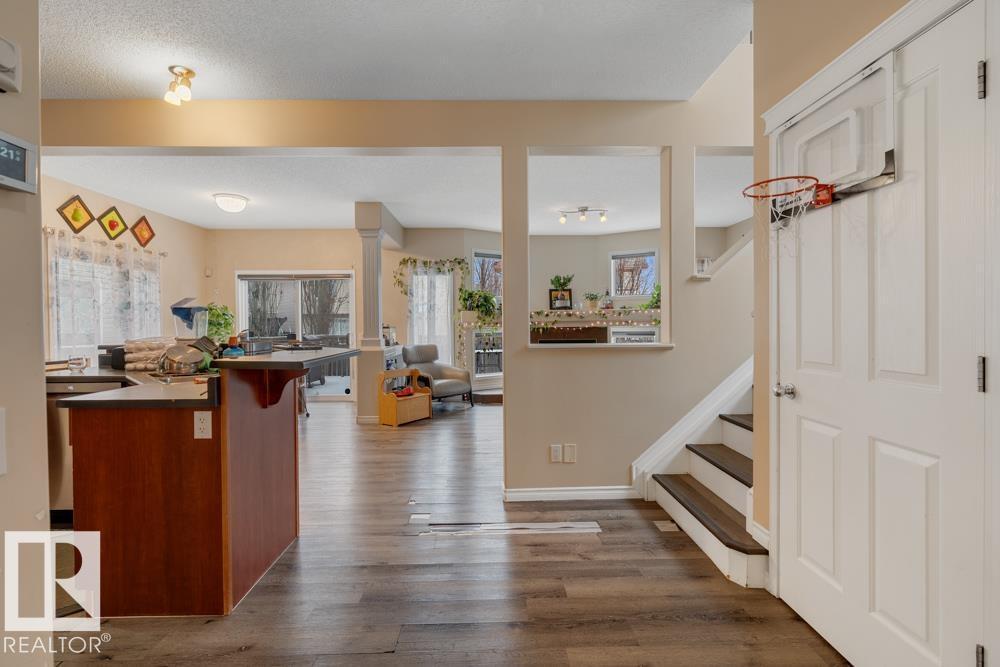 89 Erin Ridge Dr, St. Albert, AB - Indoor