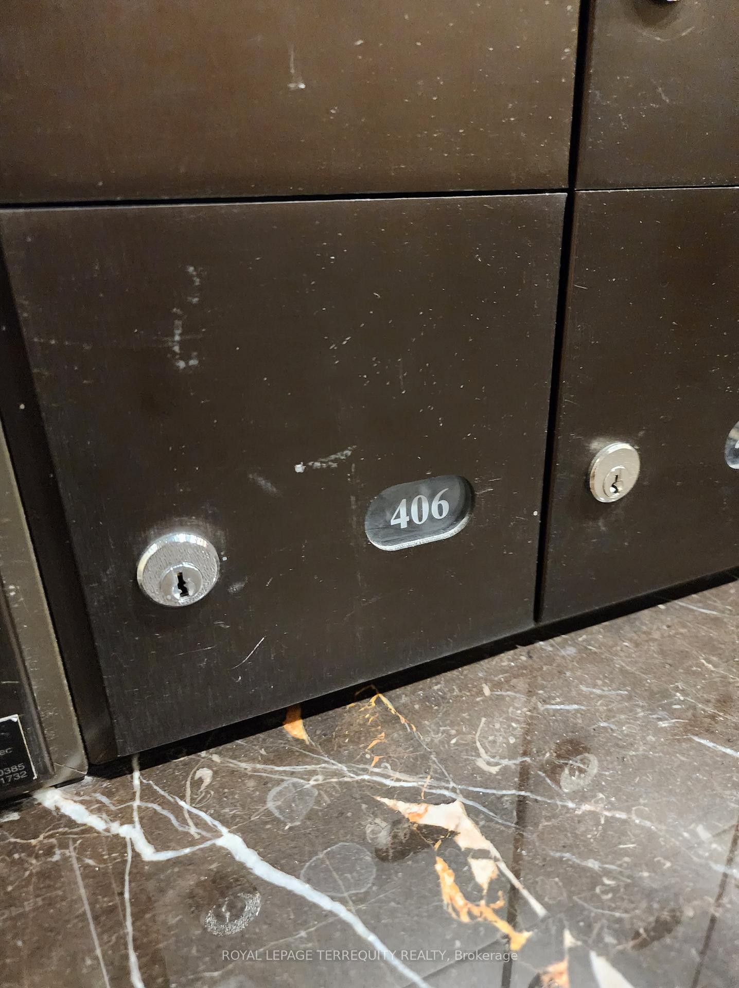 406-385 Prince Of Wales Drive, Mississauga, ON - Indoor