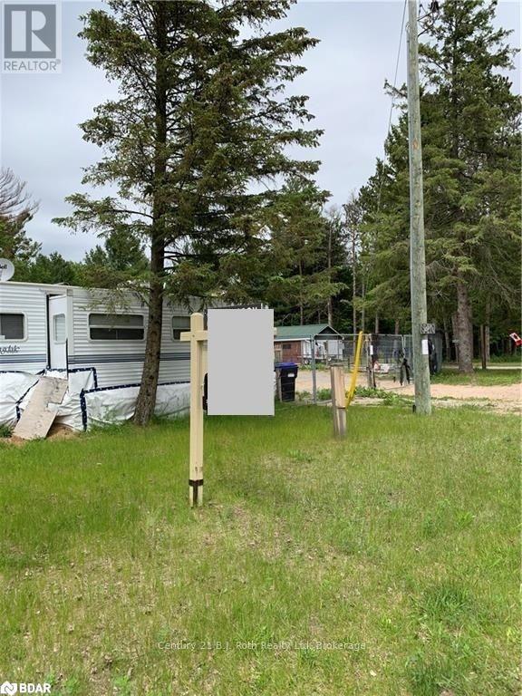 8240 Main Street, Adjala-Tosorontio, ON