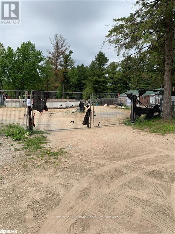 8240 Main Street, Adjala-Tosorontio, ON