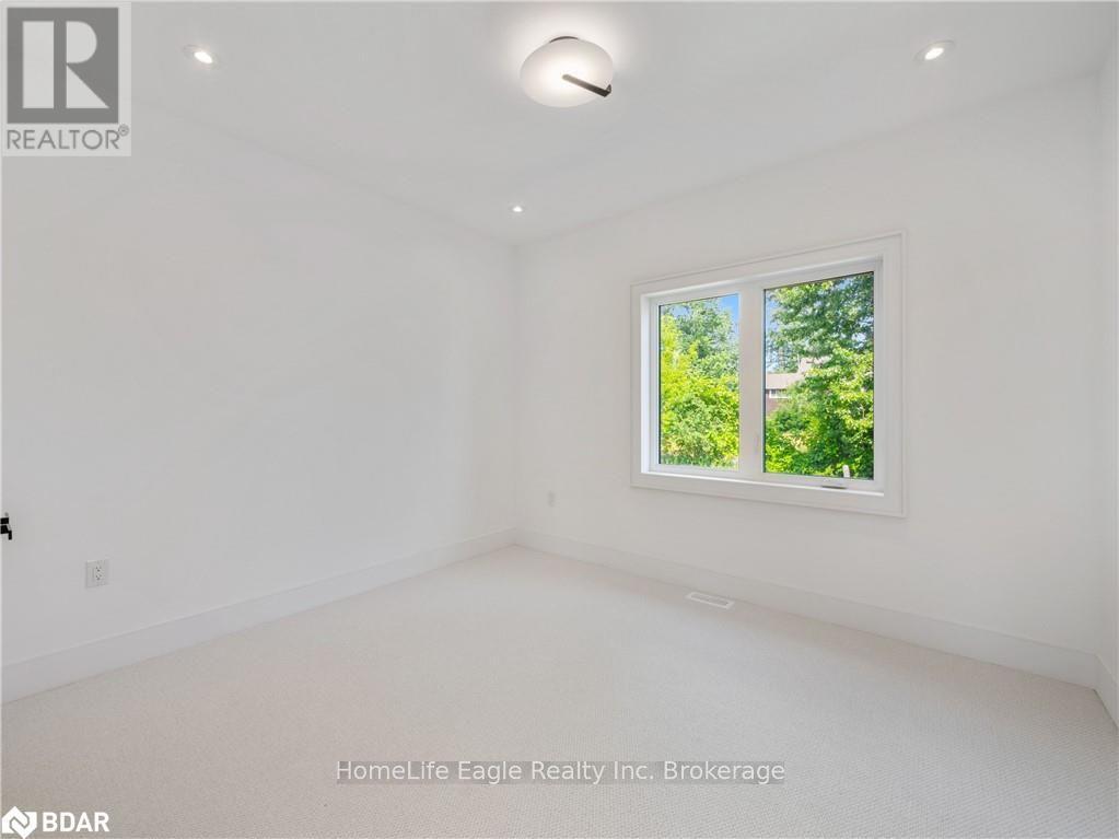 1242 Killarney Beach Road, Innisfil, ON - Photo Showing Other Room