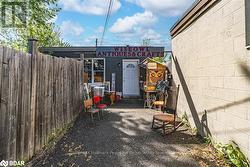 27 QUEEN STREET WEST Springwater, ON L0L 1P0