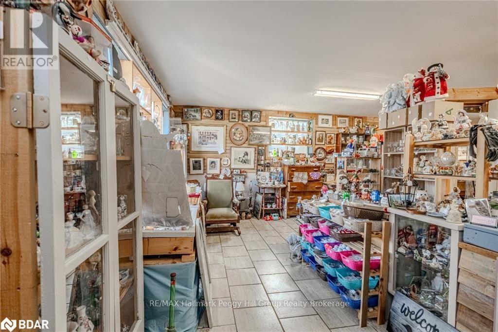 27 Queen Street West, Springwater, ON