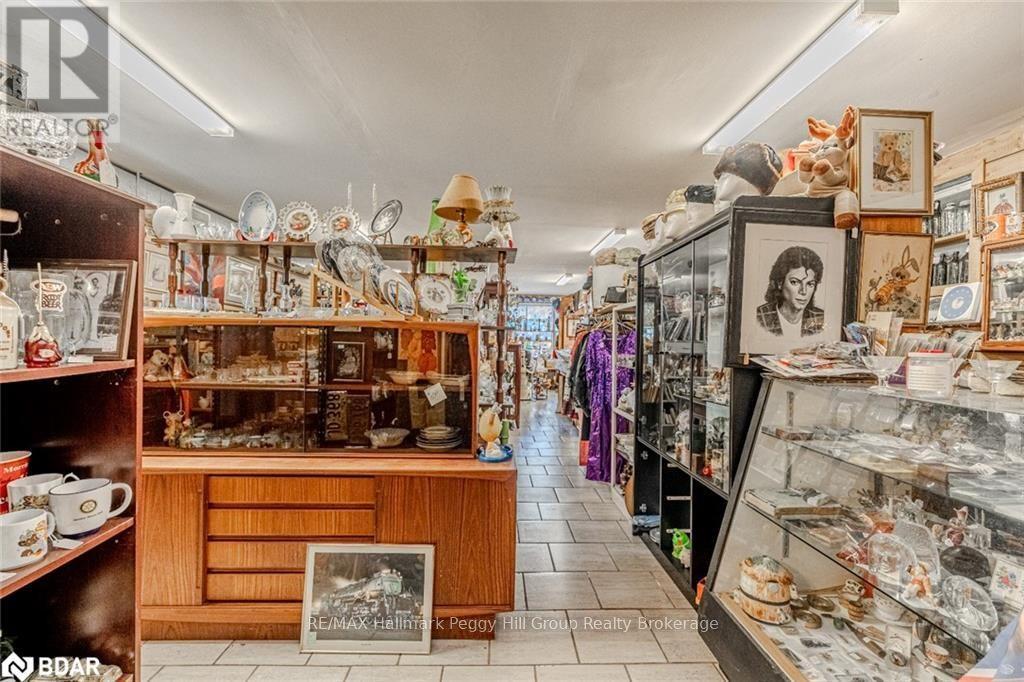 27 Queen Street West, Springwater, ON