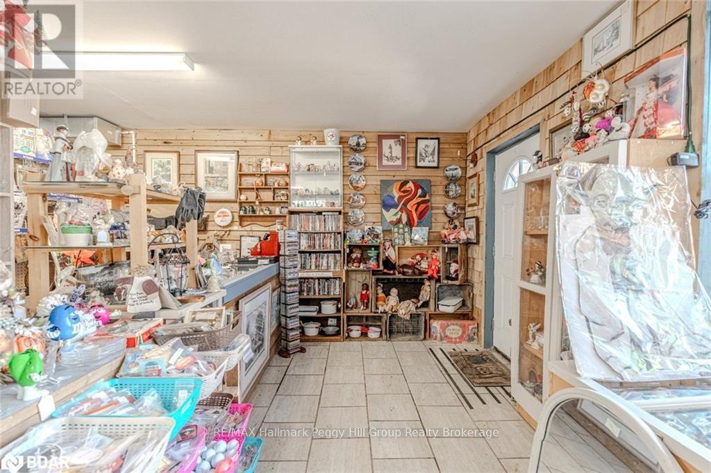 27 Queen Street West, Springwater, ON