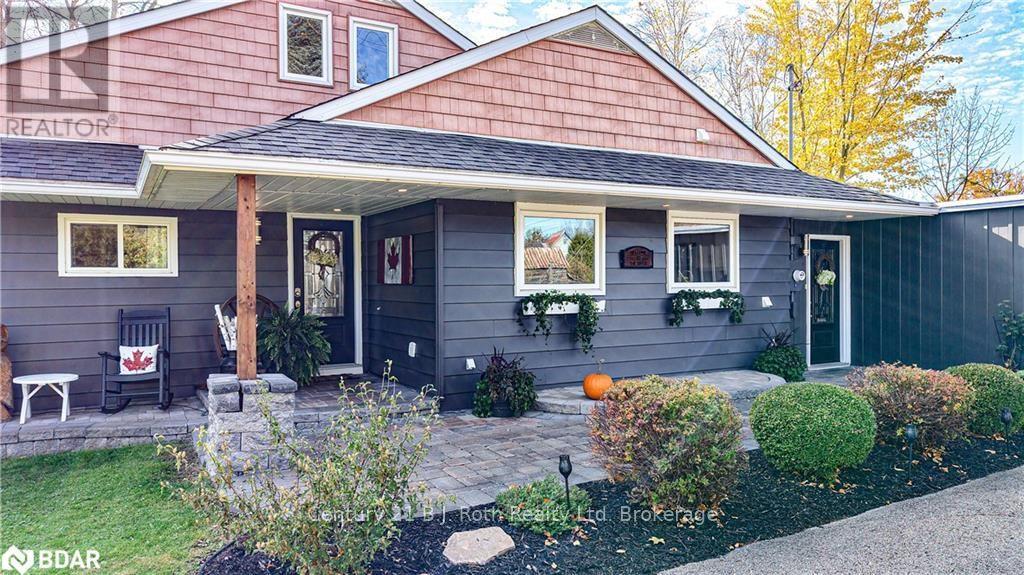 8222 County Rd 169 Road, Severn, ON - Outdoor With Deck Patio Veranda