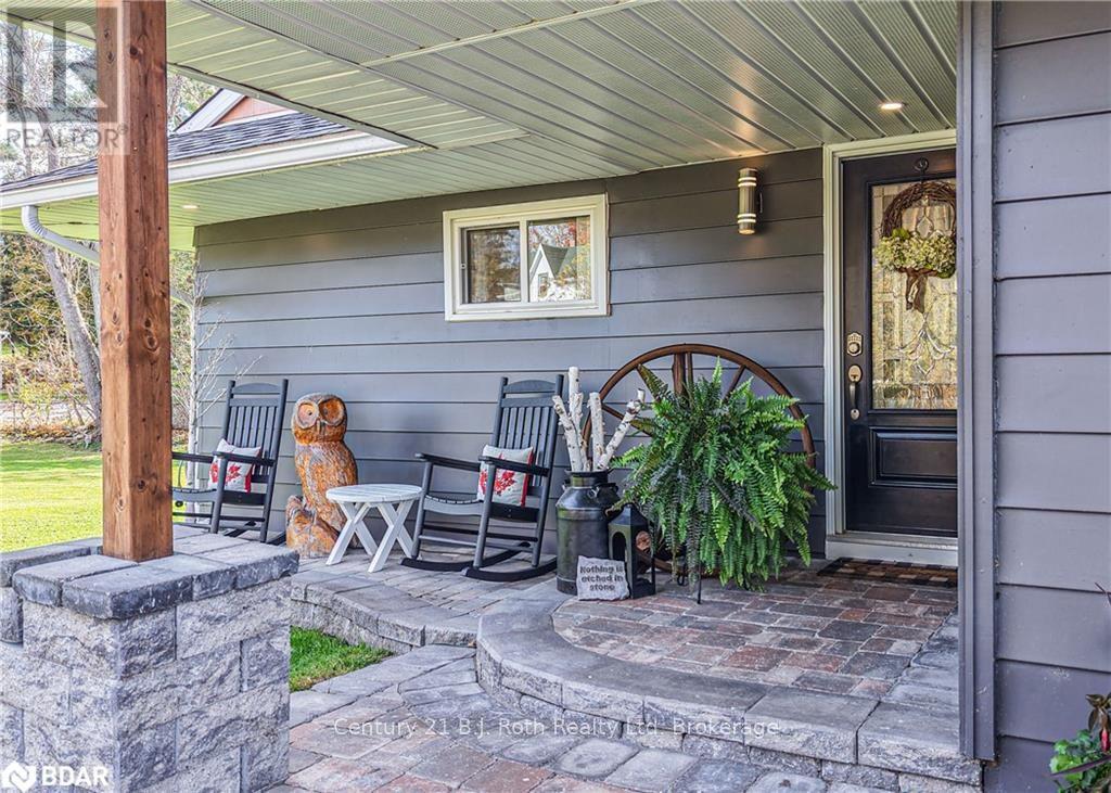 8222 County Rd 169 Road, Severn, ON - Outdoor With Deck Patio Veranda