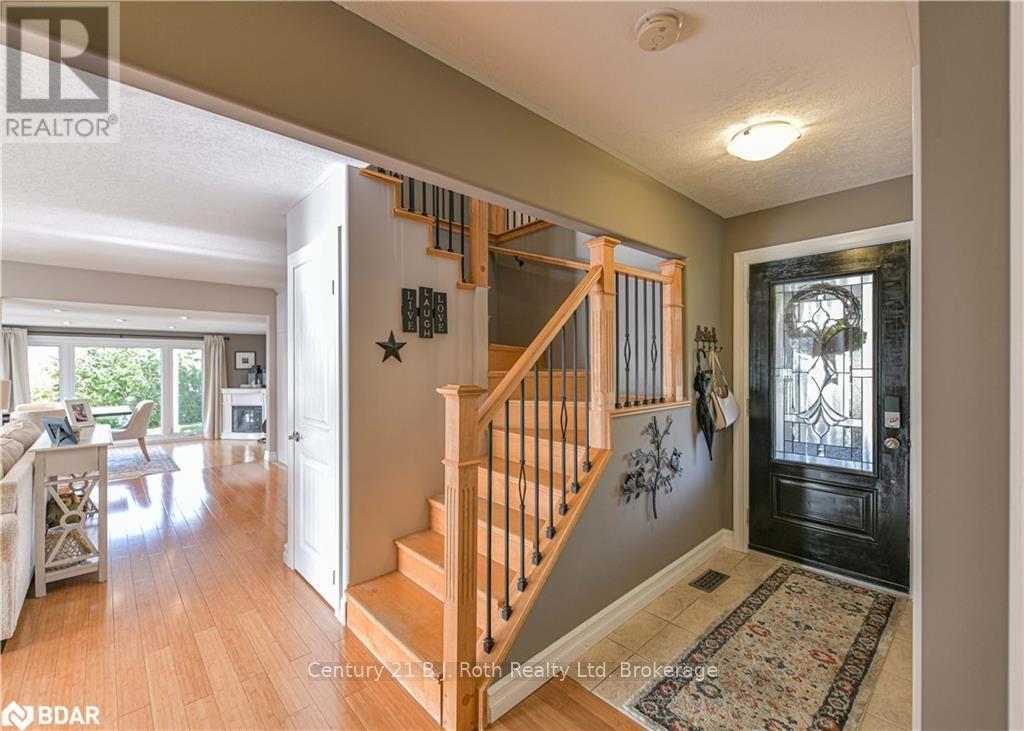 8222 County Rd 169 Road, Severn, ON - Indoor Photo Showing Other Room