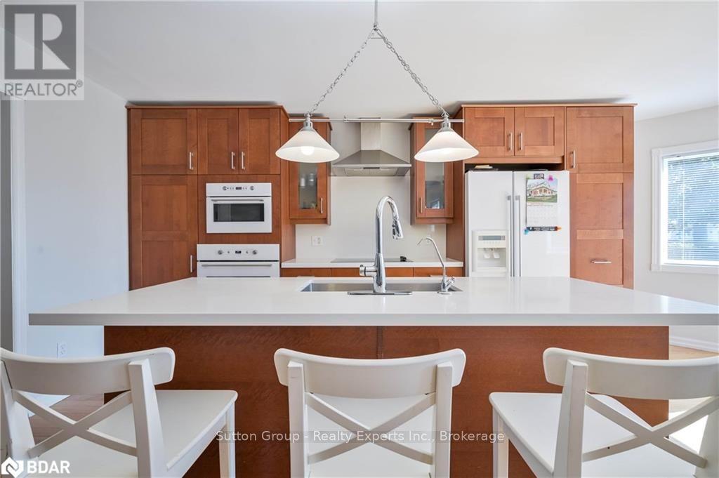 12 Langevin Drive, Wasaga Beach, ON - Indoor