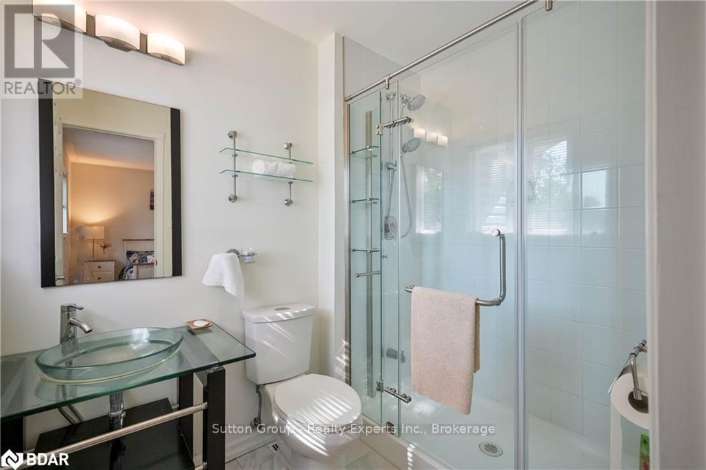 12 Langevin Drive, Wasaga Beach, ON - Indoor Photo Showing Bathroom