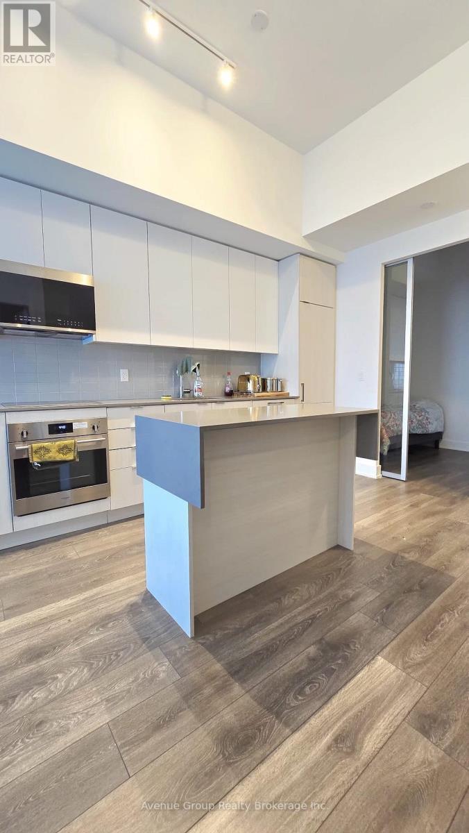 422 - 2489 Taunton Road, Oakville, ON - Indoor Photo Showing Kitchen
