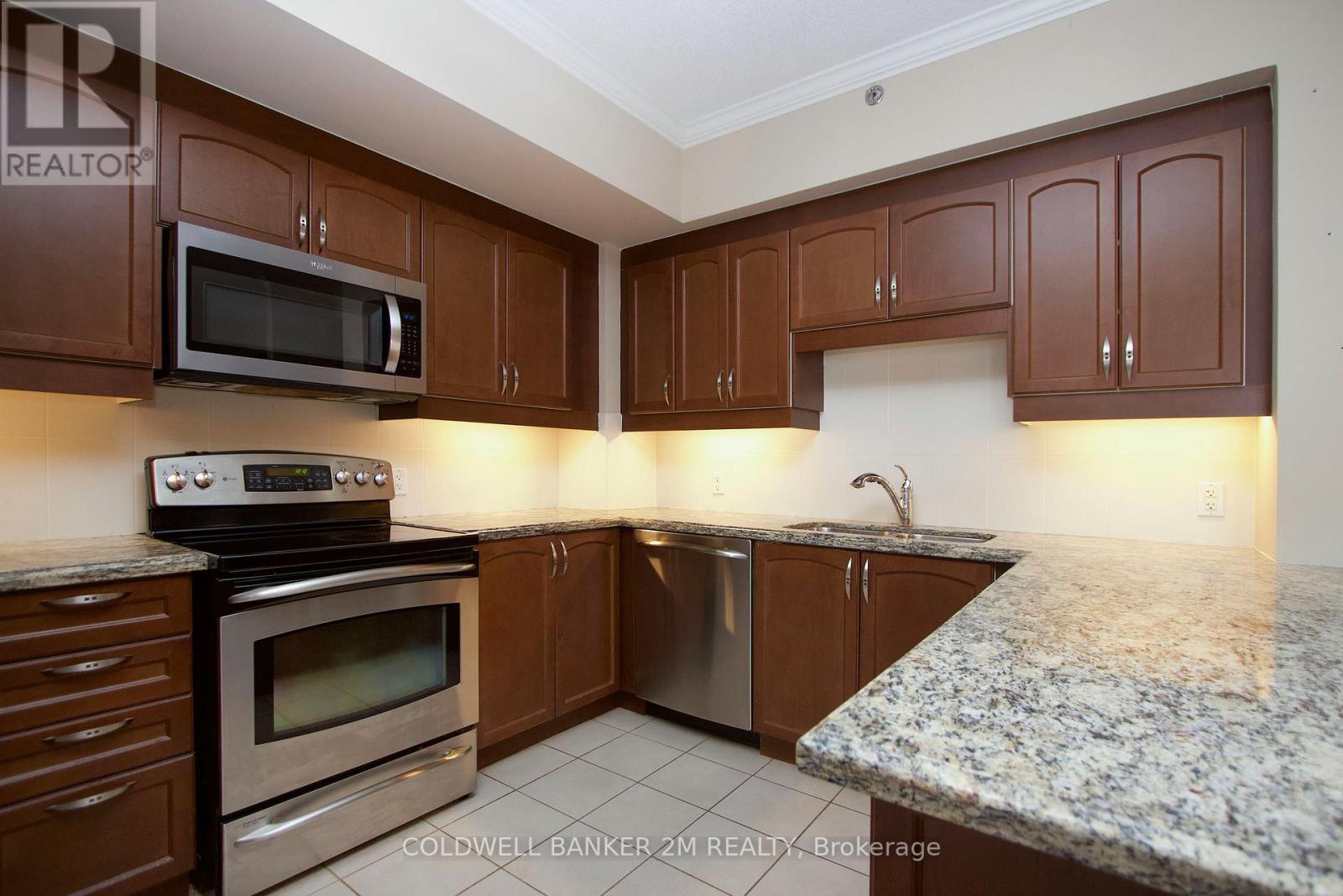 507 - 171 Shanly Street, Scugog (Port Perry), ON - Indoor Photo Showing Kitchen