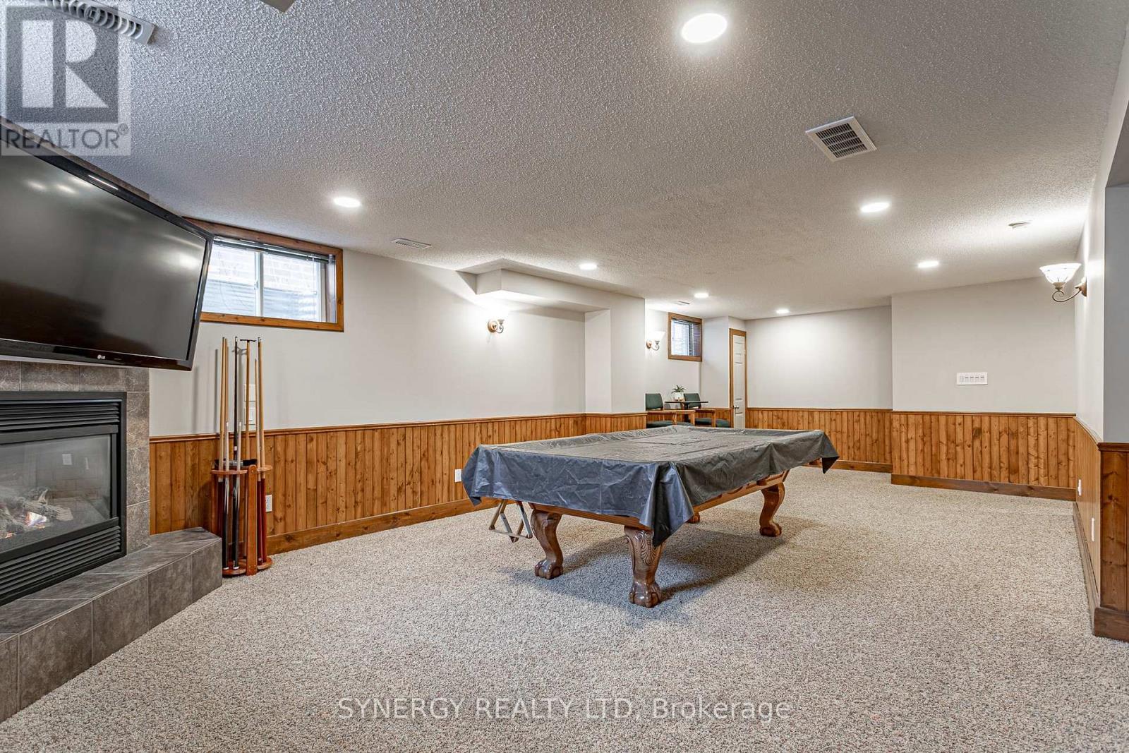 29 Juniper Crescent, Strathroy-Caradoc (Se), ON - Indoor Photo Showing Other Room