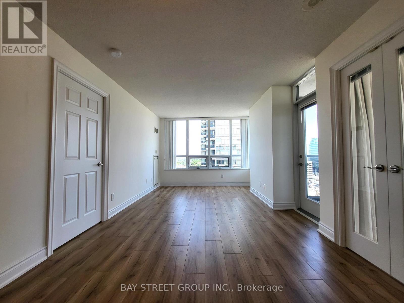 1413 - 15 Greenview Avenue, Toronto, ON - Indoor Photo Showing Other Room
