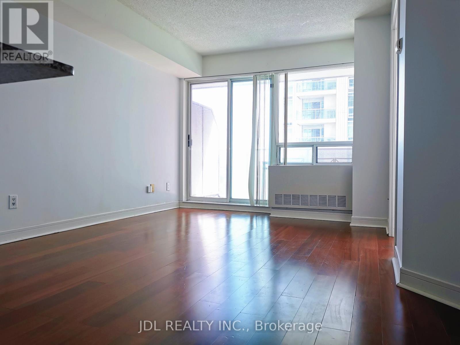 1510 - 35 Bales Avenue, Toronto, ON - Indoor Photo Showing Other Room