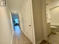 Fab Foyer has closet & ensuite 4PC bath -