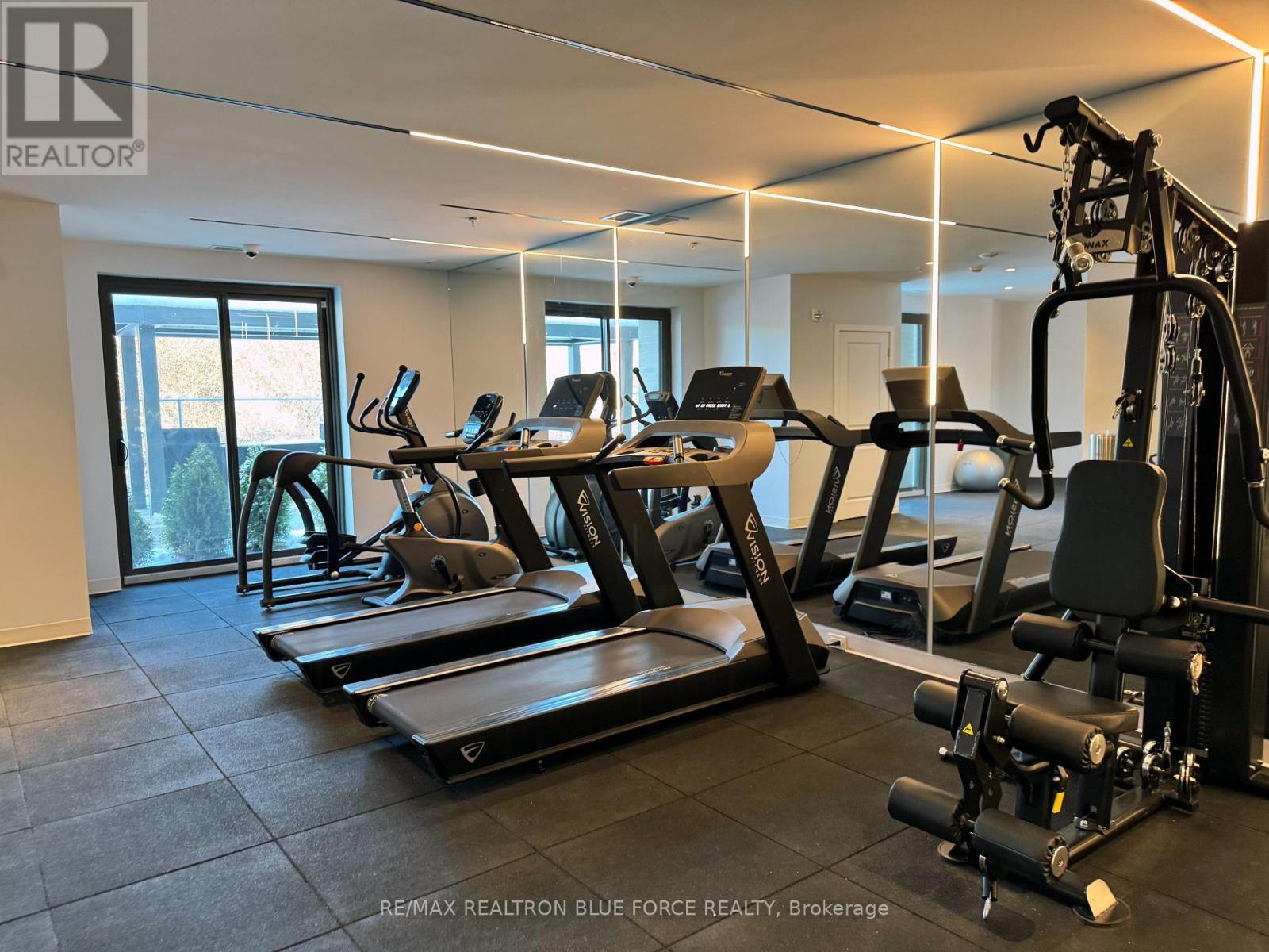 109 - 385 Arctic Red Drive, Oshawa, ON - Indoor Photo Showing Gym Room