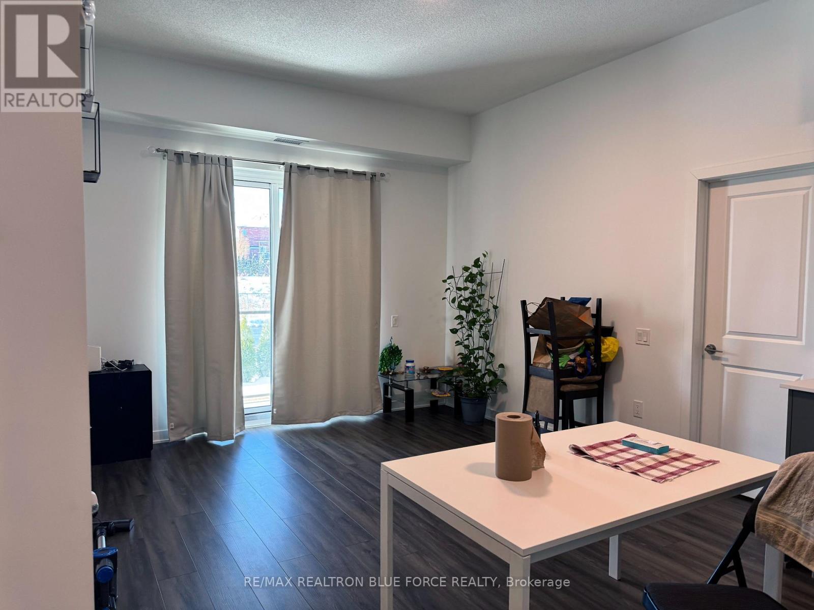 109 - 385 Arctic Red Drive, Oshawa, ON - Indoor