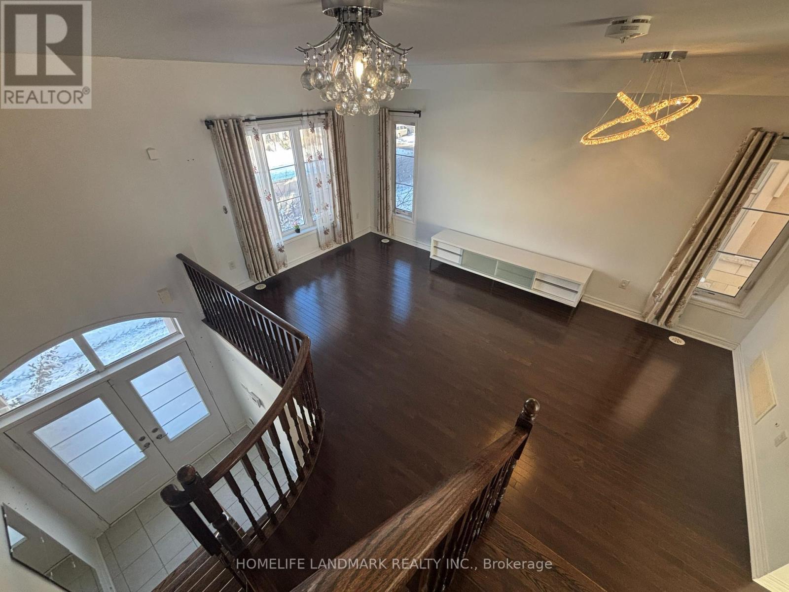 88 Grand Trunk Avenue, Vaughan, ON - Indoor Photo Showing Other Room