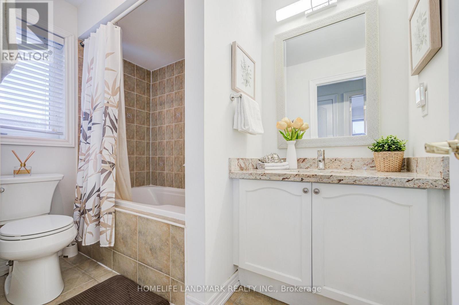 16 Gauguin Avenue, Vaughan, ON - Indoor Photo Showing Bathroom