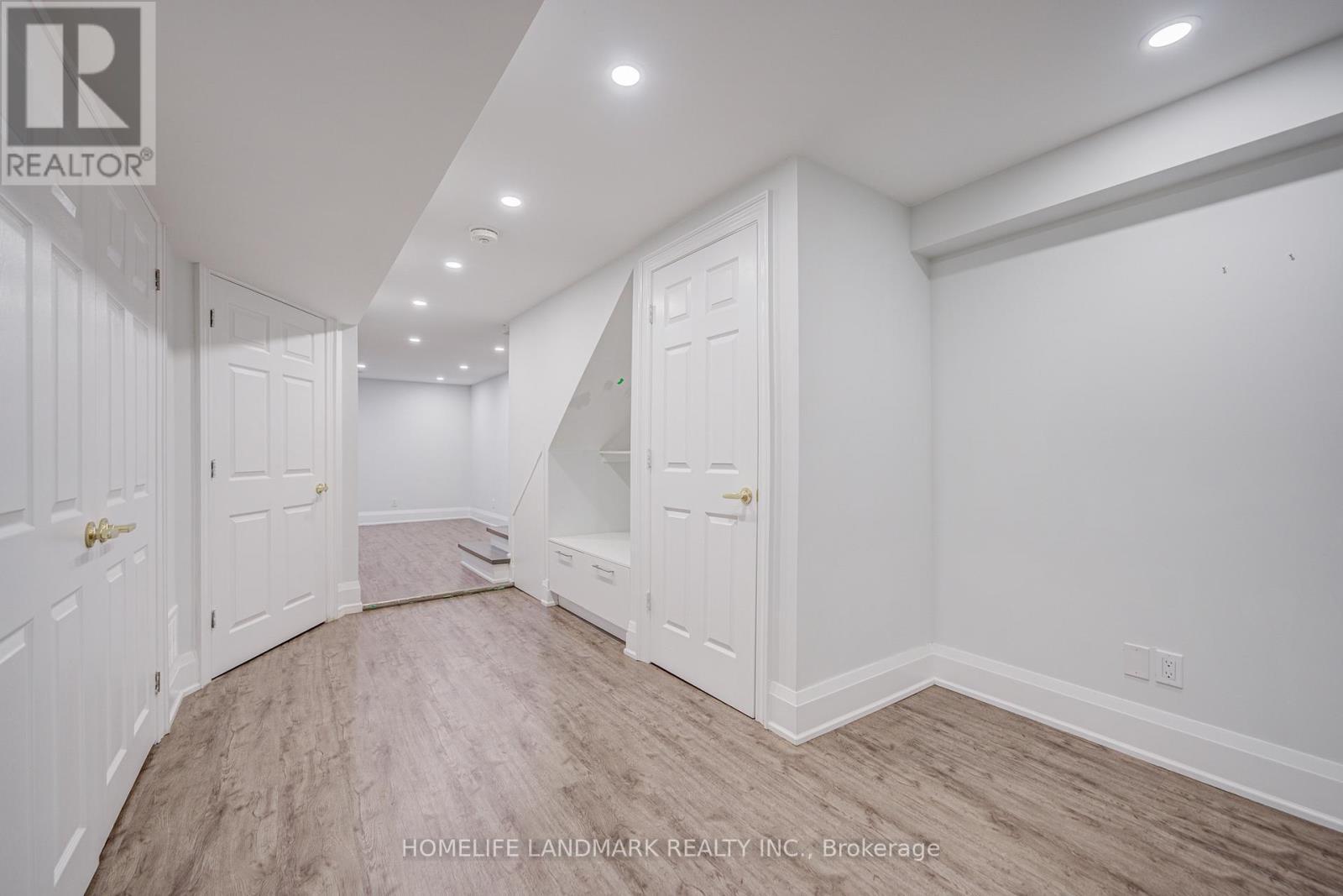 16 Gauguin Avenue, Vaughan, ON - Indoor Photo Showing Other Room