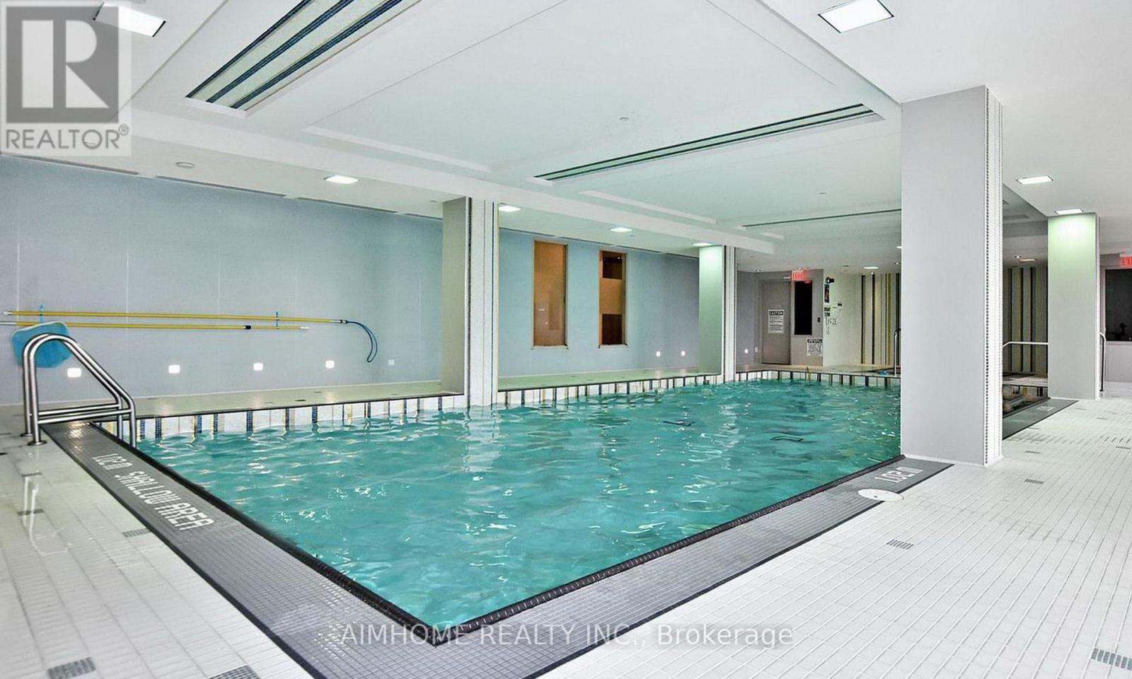 321 - 7161 Yonge Street, Markham, ON - Indoor Photo Showing Other Room