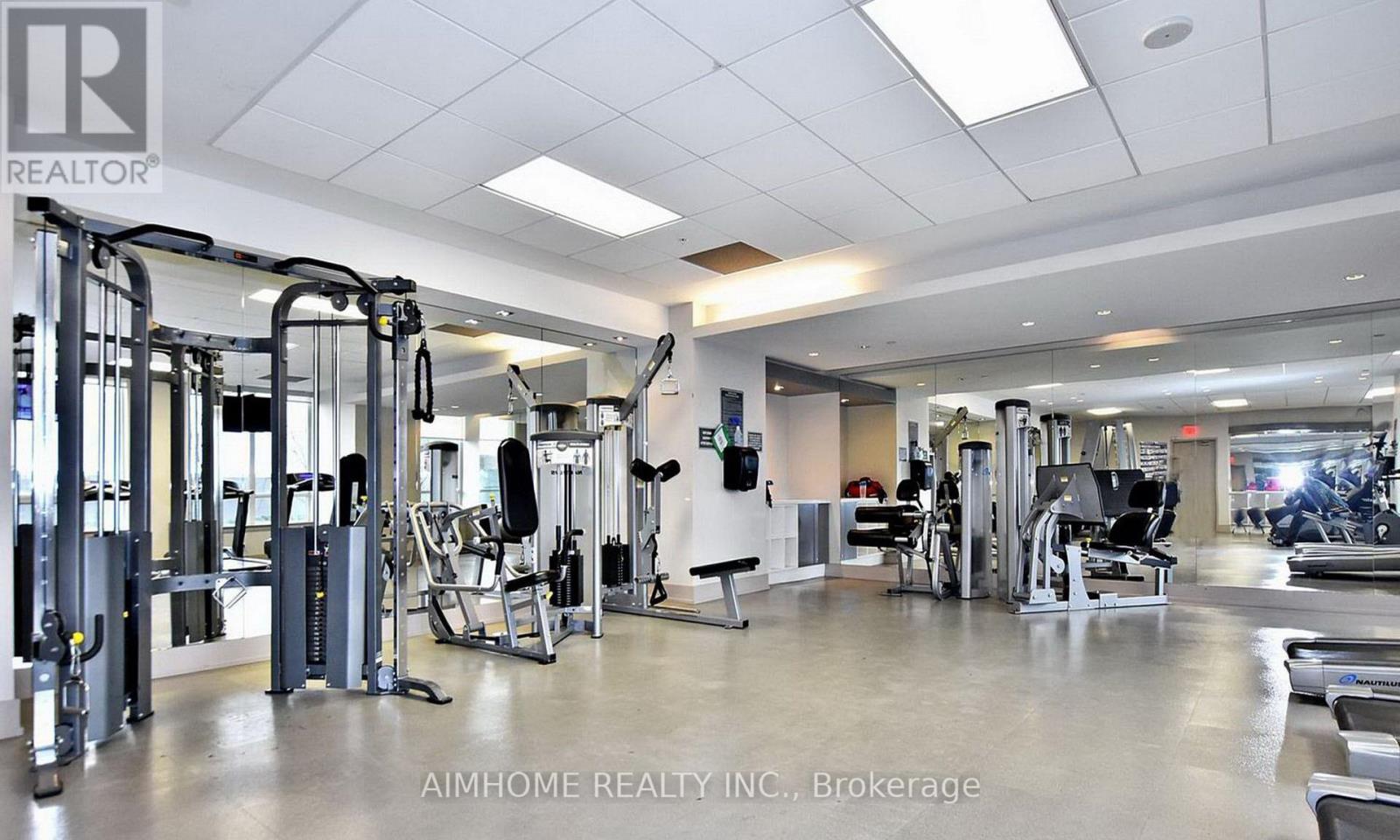 321 - 7161 Yonge Street, Markham, ON - Indoor Photo Showing Gym Room