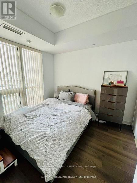 1301 - 60 Berwick Avenue, Toronto, ON - Indoor Photo Showing Bedroom