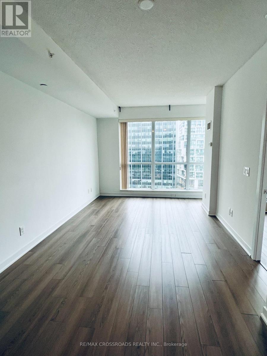 1301 - 60 Berwick Avenue, Toronto, ON - Indoor