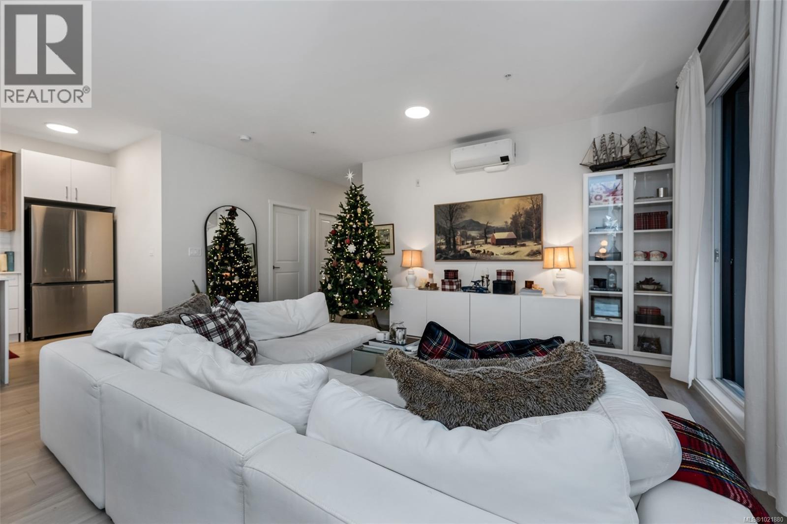 301 842 Orono Ave, Langford, BC - Indoor Photo Showing Other Room