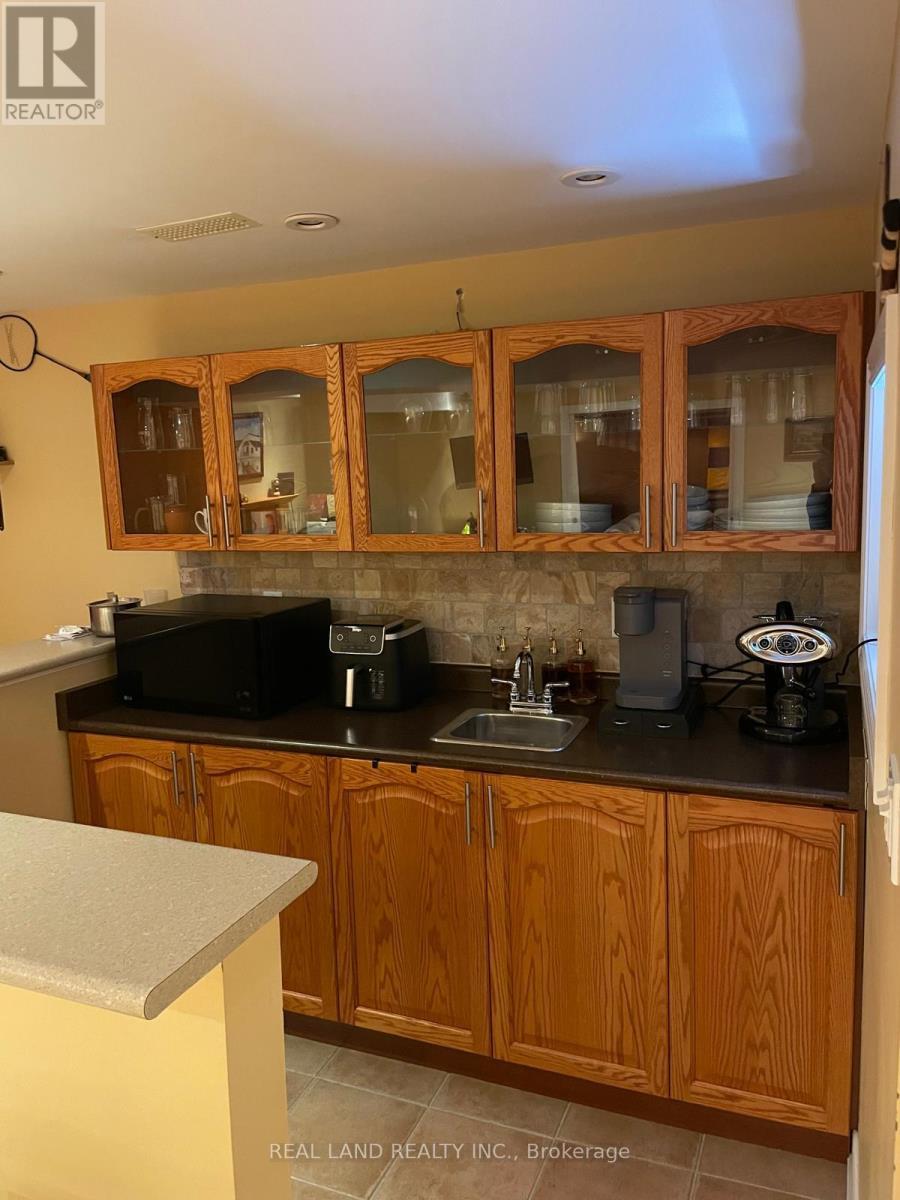 Basement - 21 Victoria Wood Avenue, Markham, ON - Indoor Photo Showing Kitchen