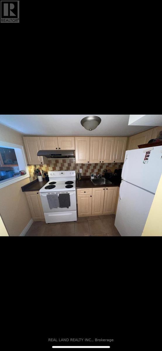 Basement - 21 Victoria Wood Avenue, Markham, ON -