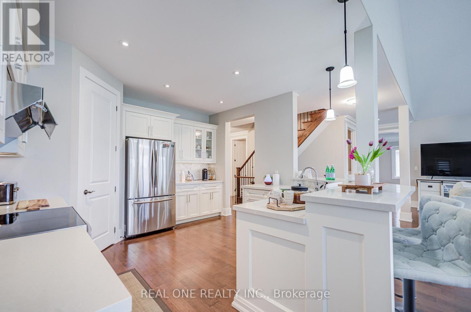 295 Sunnybrae Avenue, Innisfil, ON - Indoor