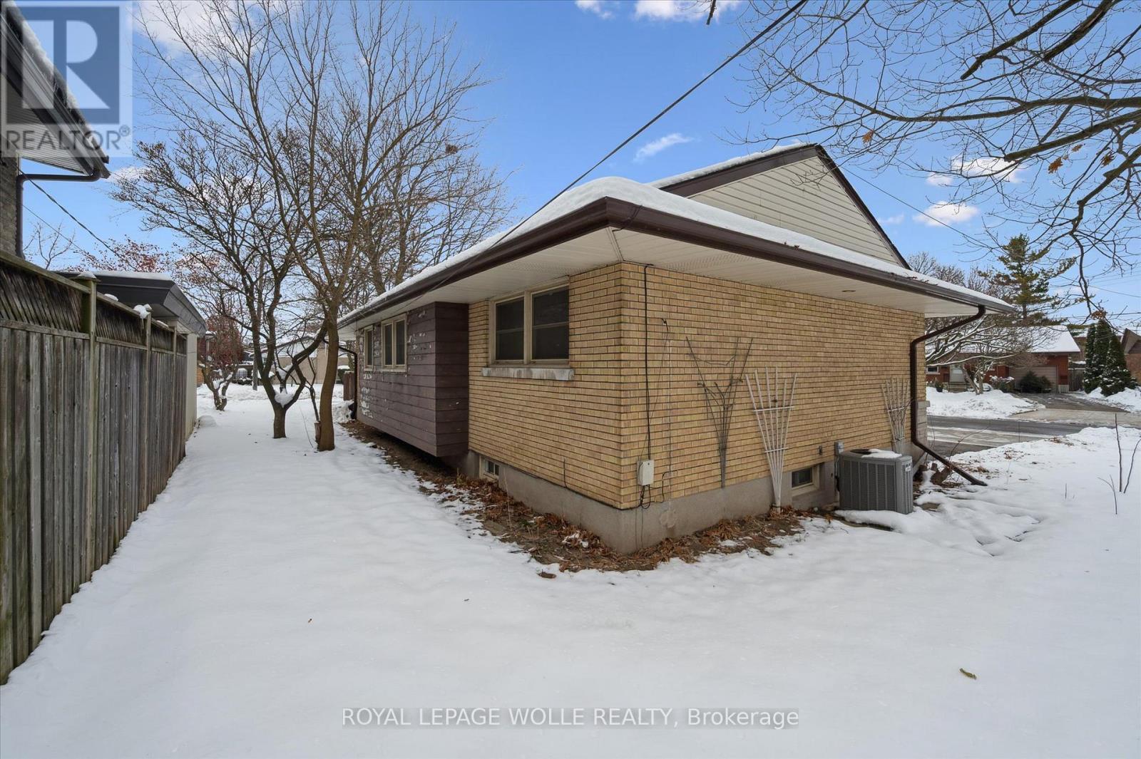 120 Islington Avenue, Kitchener, ON - Outdoor With Exterior