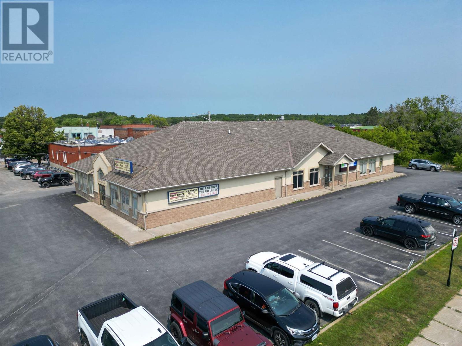 9 Lawton St, Blind River, ON